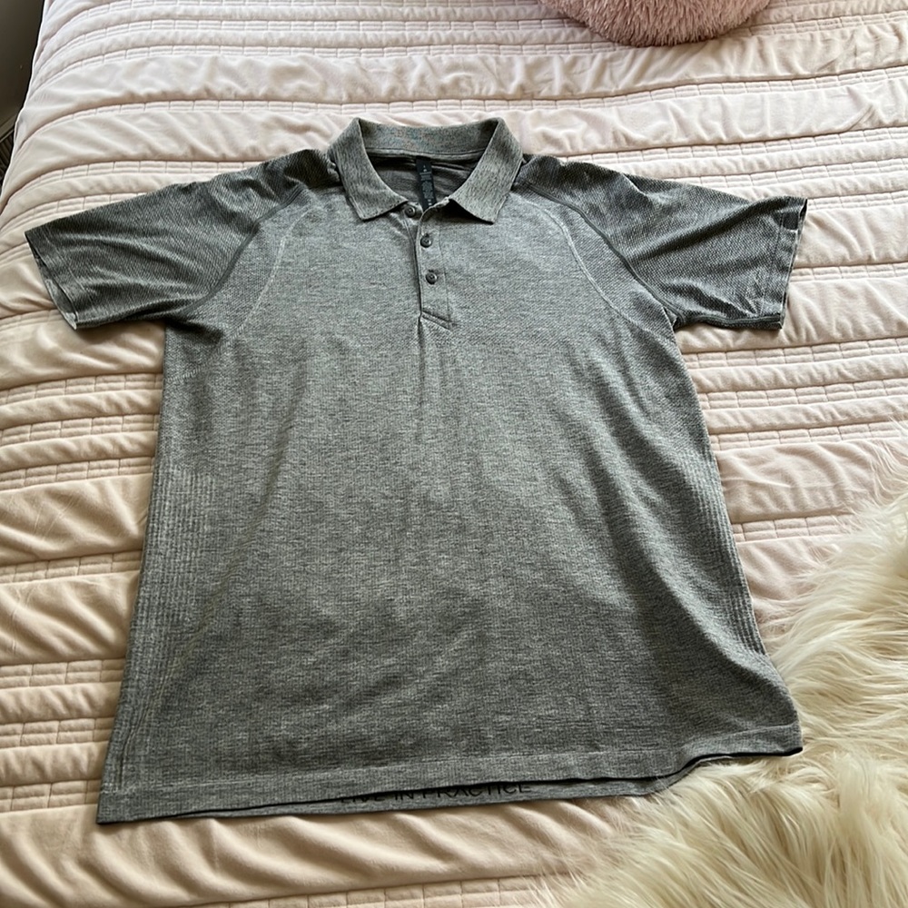 Lululemon Short sleeve Button Up